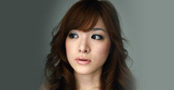 高木　里代子
